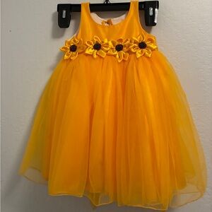 Stanwells Kids Sunflower Dress Size 2-3 years